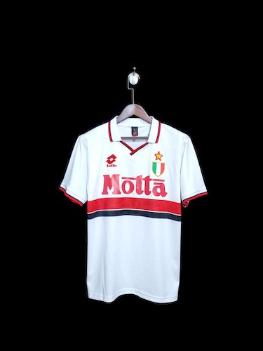 Retro AC Milan Bortedrakt 1993 1994 | Hvit Motta Klassiker